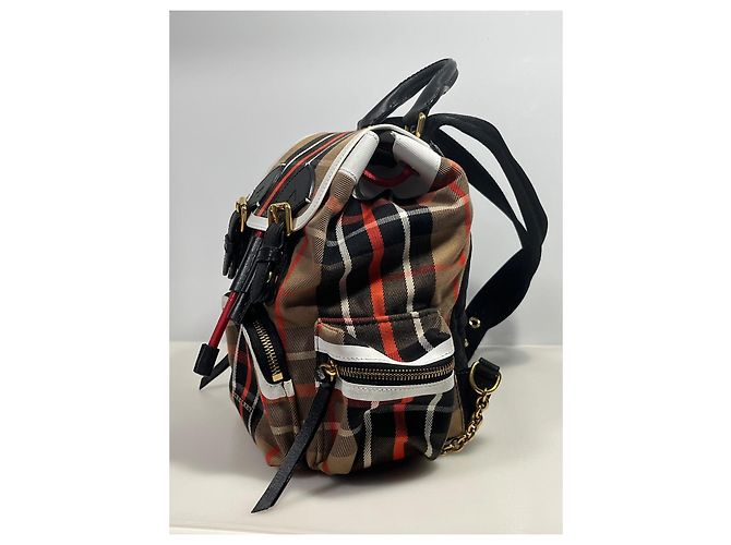 Zaino in tela a quadri Nova Check marrone BURBERRY Nero Bianco Rosso Beige - vista 3