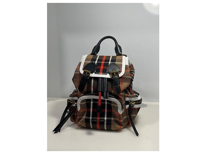 Zaino in tela a quadri Nova Check marrone BURBERRY Nero Bianco Rosso Beige - vista 5