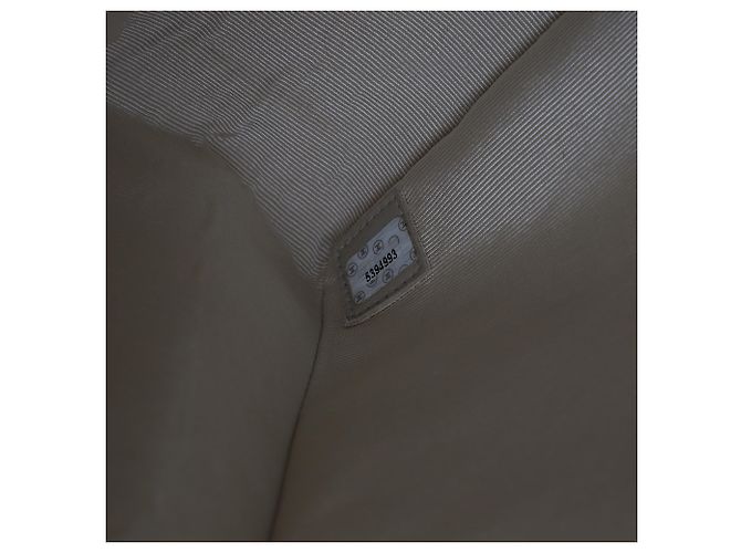 Chanel Braune Lammleder Prägung CC Camellia Tote Beige - Ansicht 6