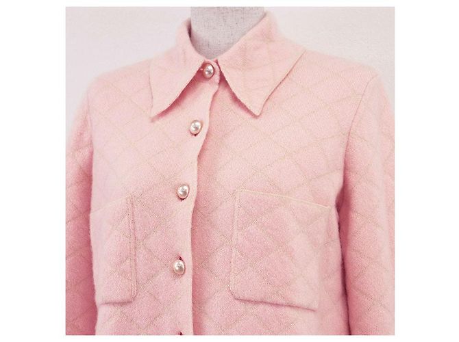 Chaqueta de seda de cachemira matelassé de Chanel Rosa Beige - vista 2