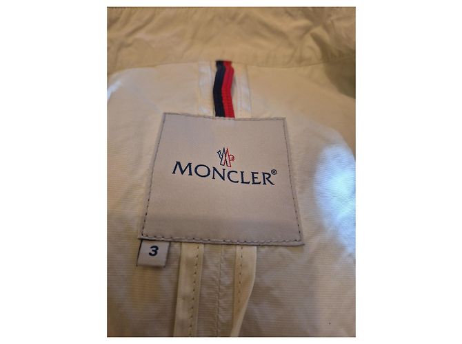 Trench Coat Moncler “Adeline” ou Capa de Chuva Moncler de Algodão Leve - vista 3