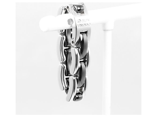 Chanel Ultra Ring 18K White Gold and Ceramic with Diamond Medium Silvery - view 6