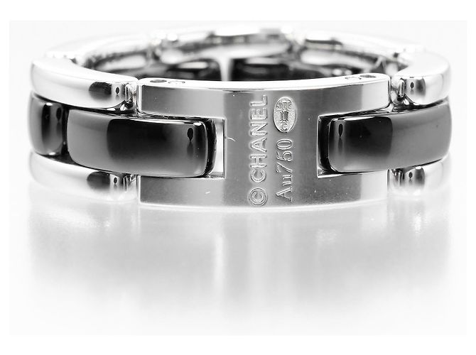 Chanel Ultra Ring 18K White Gold and Ceramic with Diamond Medium Silvery - view 7