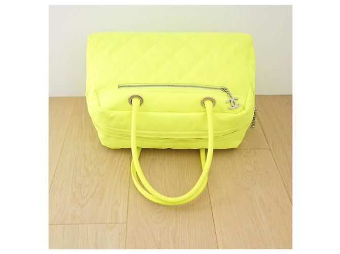 Borsa Duffle Gialla Fluo Chanel Giallo - vista 10