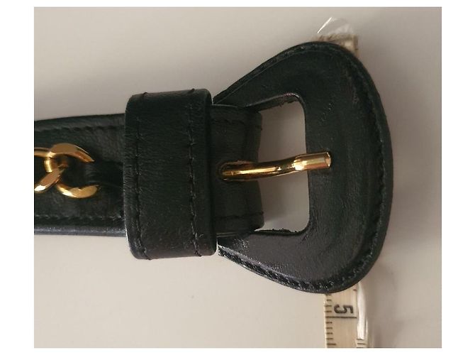 Cintura Vintage Senza Tempo di Chanel Nero D'oro - vista 5