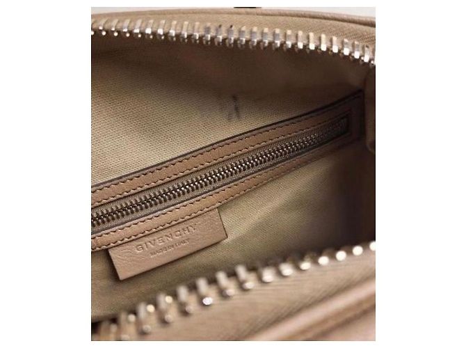 Borsa a mano Givenchy Antigona in pelle marrone - vista 3