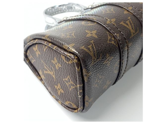 Portachiavi Mini Keepall Metallico Specchio Donna Louis Vuitton Marrone Monogramma - vista 13