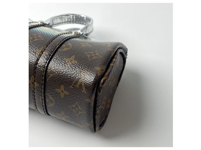 Portachiavi Mini Keepall Metallico Specchio Donna Louis Vuitton Marrone Monogramma - vista 16