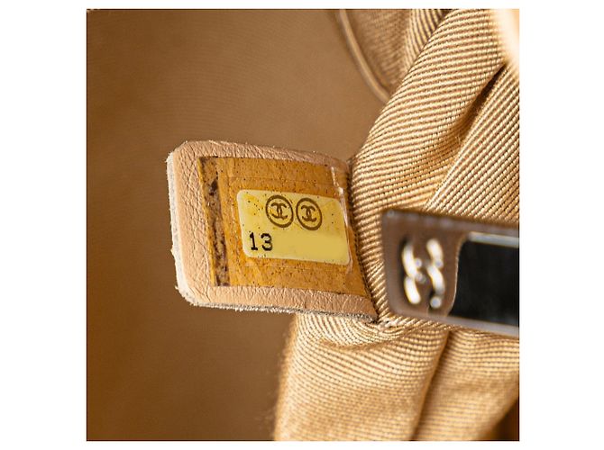 Borsa Tote Chanel Matelassé Coco Mark in beige - vista 9