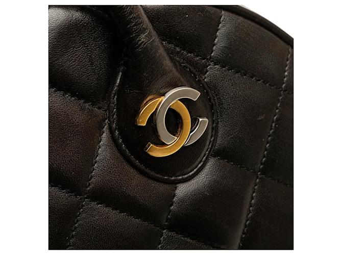 Borsa Chanel Matelassé Coco Mark nera Nero - vista 4