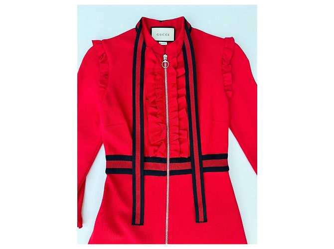Vestido Gucci de Jersey Rojo con Detalles Web Roja - vista 9