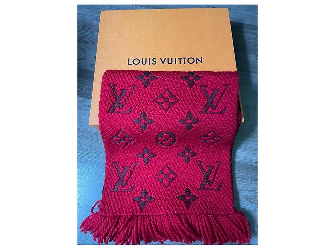 Louis Vuitton Logomania Scarf Red - view 2