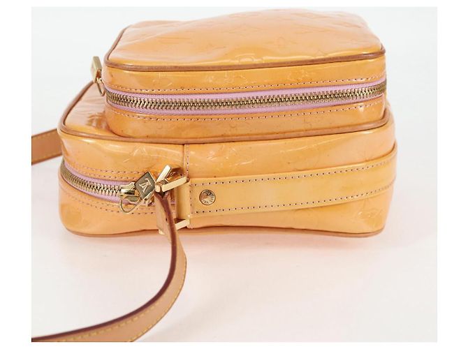 Borsa Wooster Monogram Vernis Louis Vuitton Beige - vista 4