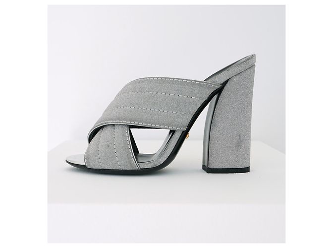 Sandali Gucci Webby in pelle metallizzata argento Metallico - vista 6