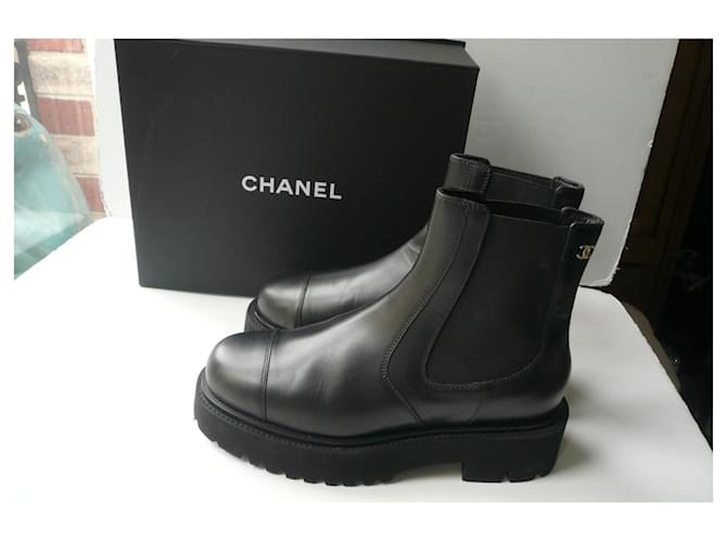 Chanel / Botas Chelsea con Logo CC Interconectado 41 Negro - vista 4