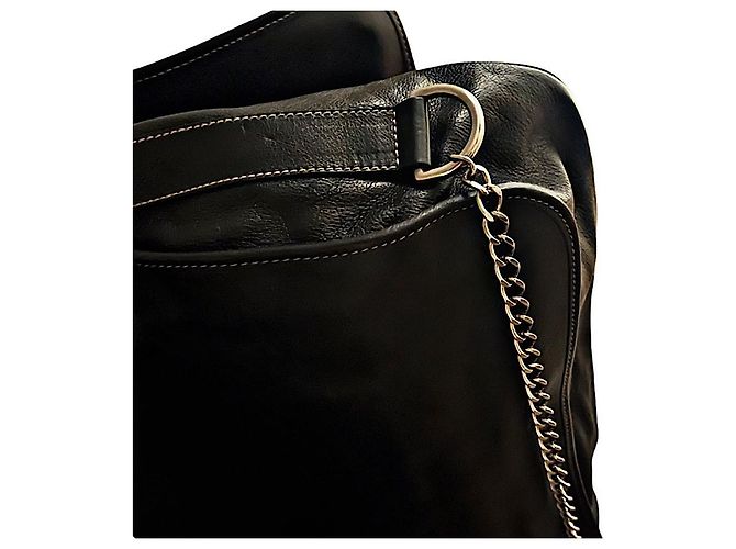 Gucci Handtasche aus schwarzem gewaschenem Kalbsleder - Ansicht 6
