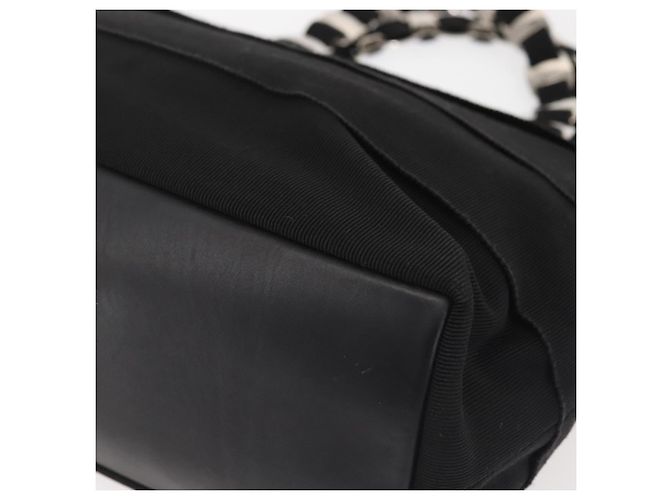 Borsa a mano Vala in tela nera e argento di Salvatore Ferragamo Auth 143256 Nero - vista 10