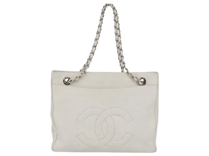 Borsa a spalla CHANEL in pelle caviar bianca con catena argento CC Auth BA6376 Bianco - vista 2