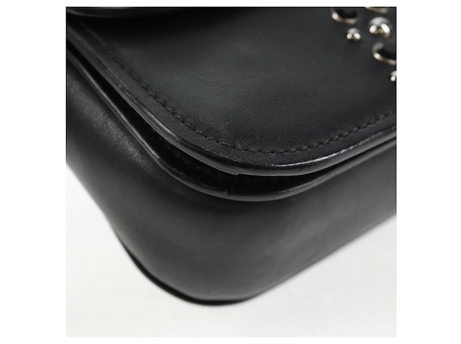 Miu Miu Ketten-Schultertasche aus Leder Schwarz Silber Auth 138395V - Ansicht 17