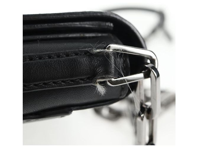 Miu Miu Ketten-Schultertasche aus Leder Schwarz Silber Auth 138395V - Ansicht 8