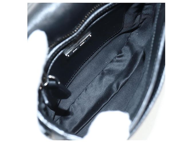 Miu Miu Ketten-Schultertasche aus Leder Schwarz Silber Auth 138395V - Ansicht 9