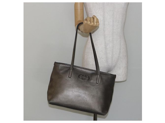 Bolsa Tote Gancini de couro bege e prata da Salvatore Ferragamo Auth hk2986 - vista 22