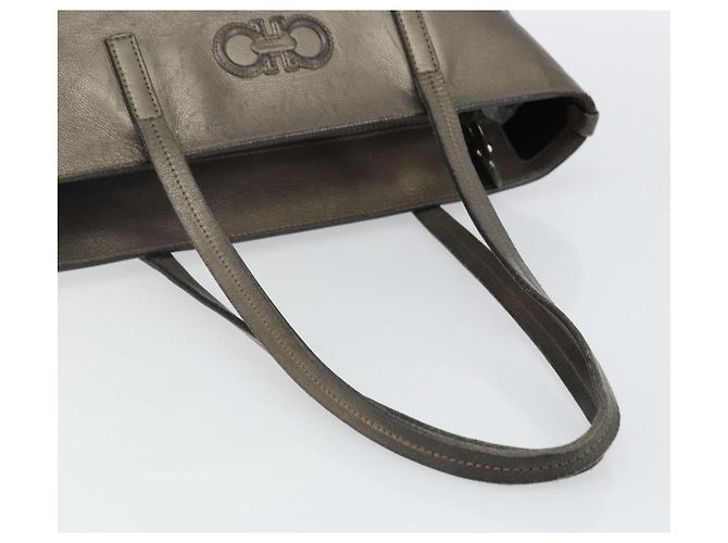 Bolsa Tote Gancini de couro bege e prata da Salvatore Ferragamo Auth hk2986 - vista 7