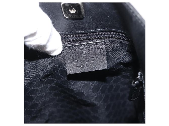 Gucci Borsa a Spalla in Pelle Nera Argento Auth 143208 Nero - vista 16