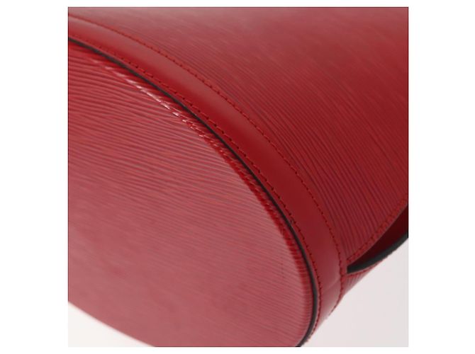 LOUIS VUITTON Epi Cluny Shoulder Bag Red M52257 LV Auth 142909 - view 13