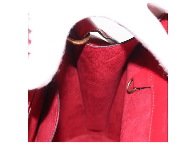 LOUIS VUITTON Epi Cluny Shoulder Bag Red M52257 LV Auth 142909 - view 18