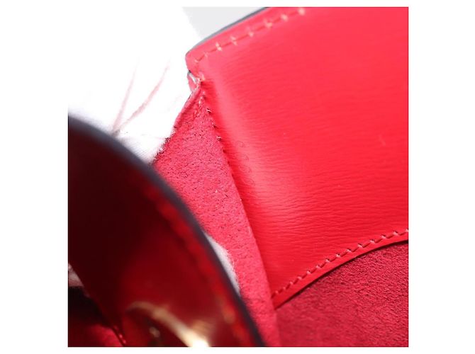 LOUIS VUITTON Epi Cluny Shoulder Bag Red M52257 LV Auth 142909 - view 20