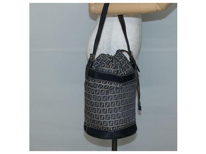 FENDI Zucchino Canvas Schultertasche Navy Silber Auth 141032 Marineblau - Ansicht 23