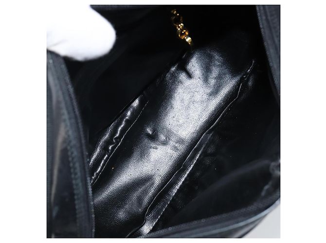 Borsa a Spalla Vala in Pelle Nera e Oro Auth BA5962 di Salvatore Ferragamo Nero D'oro - vista 11