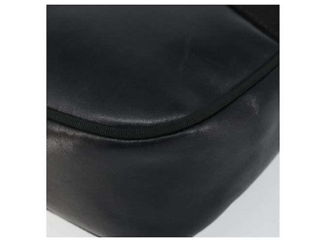 Borsa a Spalla Vala in Pelle Nera e Oro Auth BA5962 di Salvatore Ferragamo Nero D'oro - vista 9