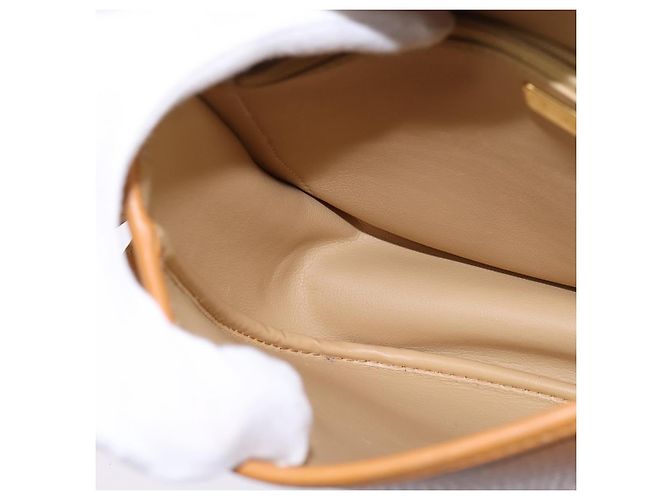 Borsa a Spalla Christian Dior in Pelle Beige Oro Auth BA5737 D'oro - vista 19