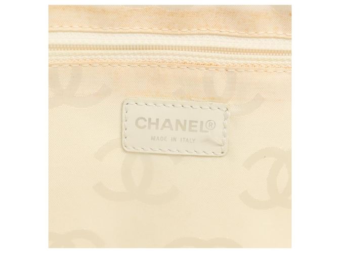 CHANEL Bisy Linie Tote Bag aus Canvas Weiß CC Auth 141391 - Ansicht 19