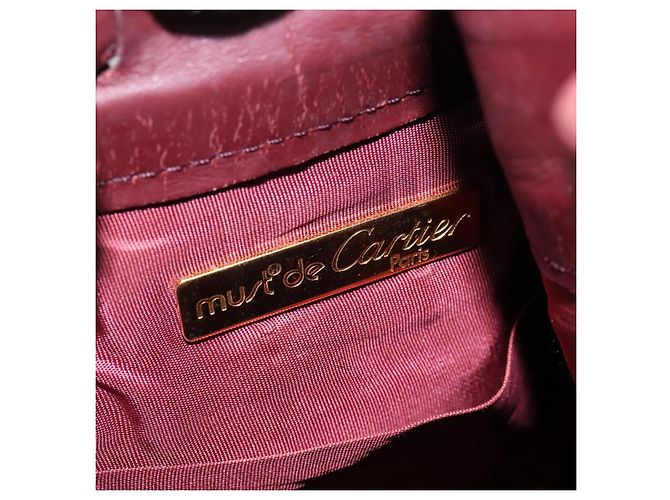 Cartier Borsa a Spalla Must Line in Pelle Bordeaux Oro Auth BA6388 D'oro Bordò - vista 14
