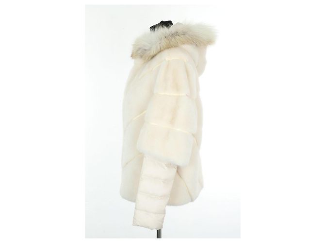 Yves Salomon White fur coat - view 3