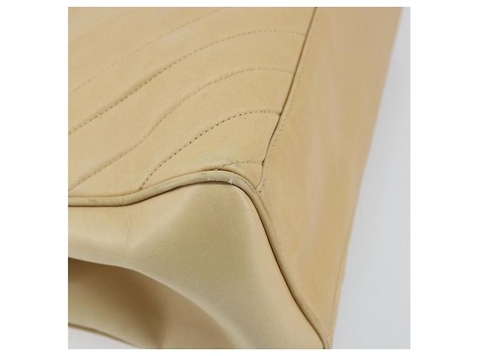 CHANEL Borsa a Mano V Stitch in Pelle di Agnello Beige Oro CC Auth 128926 D'oro - vista 13