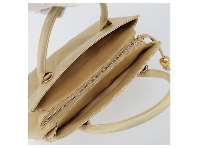 CHANEL Borsa a Mano V Stitch in Pelle di Agnello Beige Oro CC Auth 128926 D'oro - vista 6