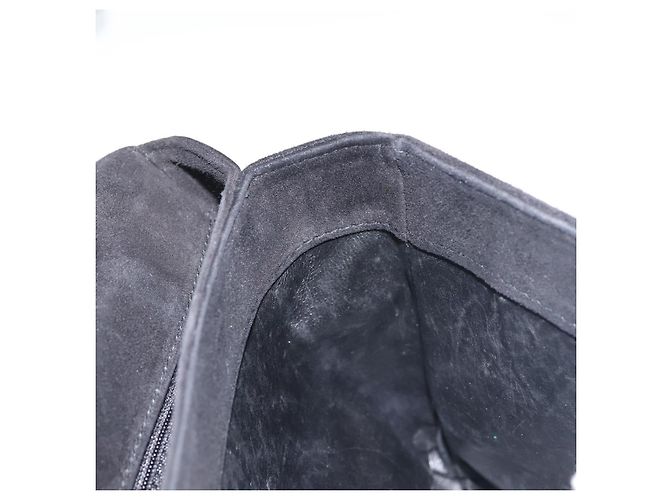 Borsa a Spalla Gancini in Pelle Scamosciata Nera e Oro Salvatore Ferragamo Auth 142668 Nero D'oro - vista 24