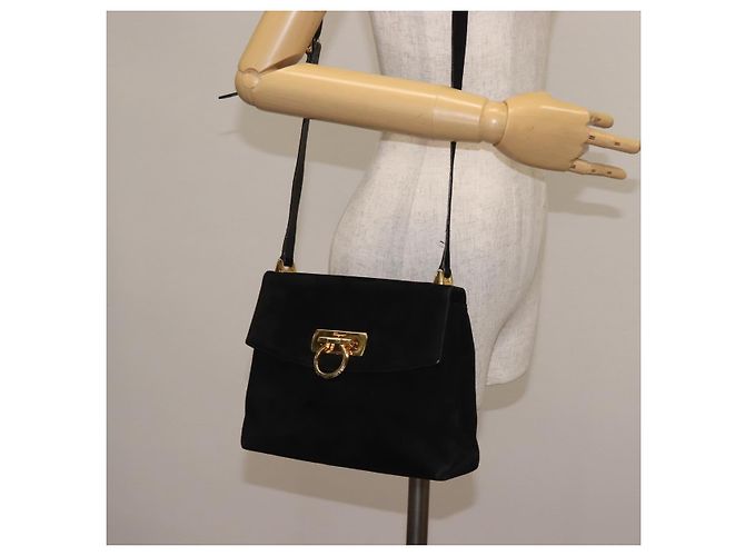 Borsa a Spalla Gancini in Pelle Scamosciata Nera e Oro Salvatore Ferragamo Auth 142668 Nero D'oro - vista 25