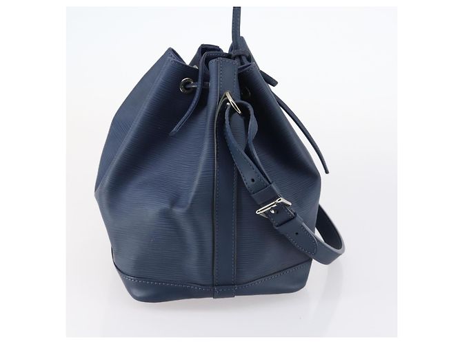 Noe LOUIS VUITTON Borsa a Spalla Petit Noé Epi Myrtille M5901G LV Auth 141334 Viola scuro - vista 4