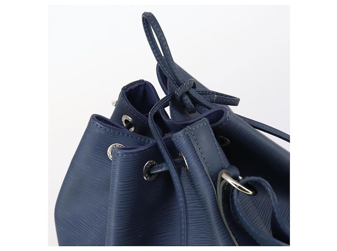 Noe LOUIS VUITTON Borsa a Spalla Petit Noé Epi Myrtille M5901G LV Auth 141334 Viola scuro - vista 6