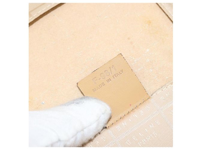 Céline Pochette Vanity in pelle metal beige oro Auth bs29414 D'oro - vista 12