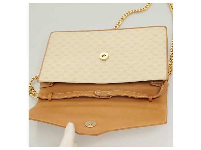 Gucci Borsa a Spalla con Catena Micro GG Supreme PVC Bianco Oro Auth BA3303 D'oro - vista 15