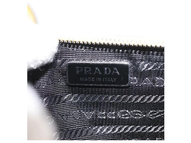 Saffiano Borsa a Spalla PRADA in Pelle Safiano Gialla Argento Auth 142941 Giallo - vista 18