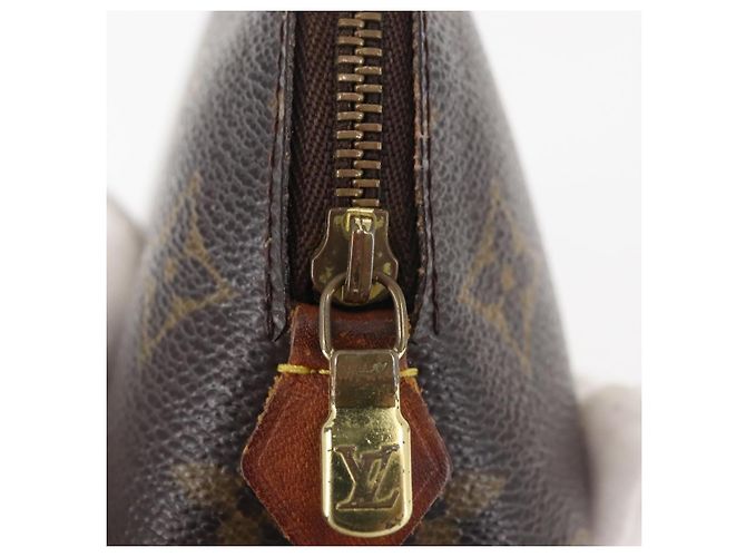 LOUIS VUITTON Pochette Cosmetica Monogram PM Pouch M43998 LV Auth 142464 Monogramma - vista 9