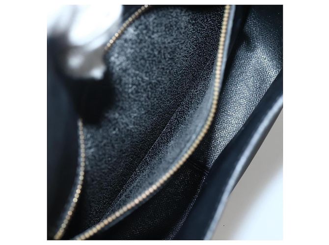 LOUIS VUITTON Sac Saint Cloud GM en Épi Monogram Noir M52192 Auth LV 144110 - vue 23