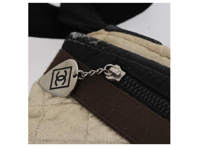 CHANEL Borsa a Spalla Matelassé Sportiva in Tela Bianca Argento CC Auth 142035 Bianco - vista 15